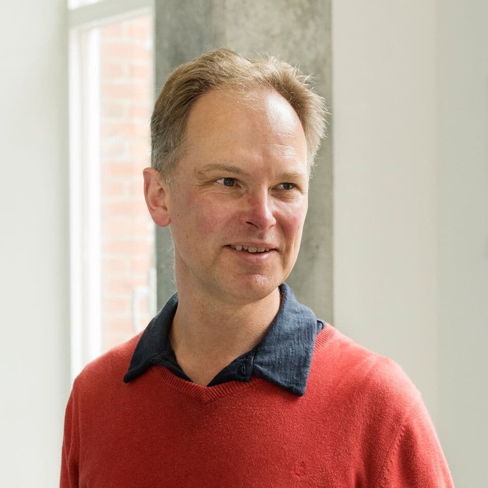 Simon Ashby