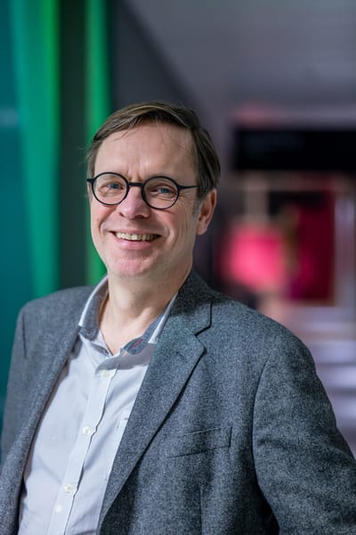 www.frankToussaint.be,Mediafin, Xavier Baeten-Vlerick