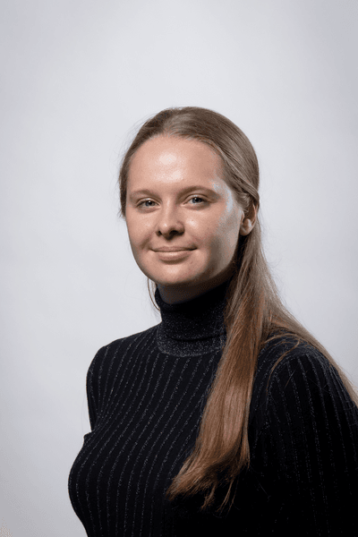 Portrait photo of Verena Queis