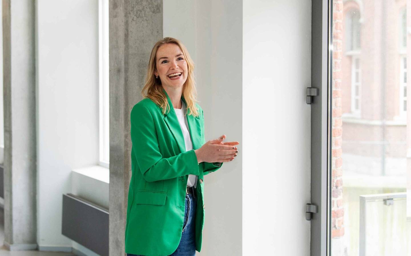 desktop-hero-marthe-van-hove2