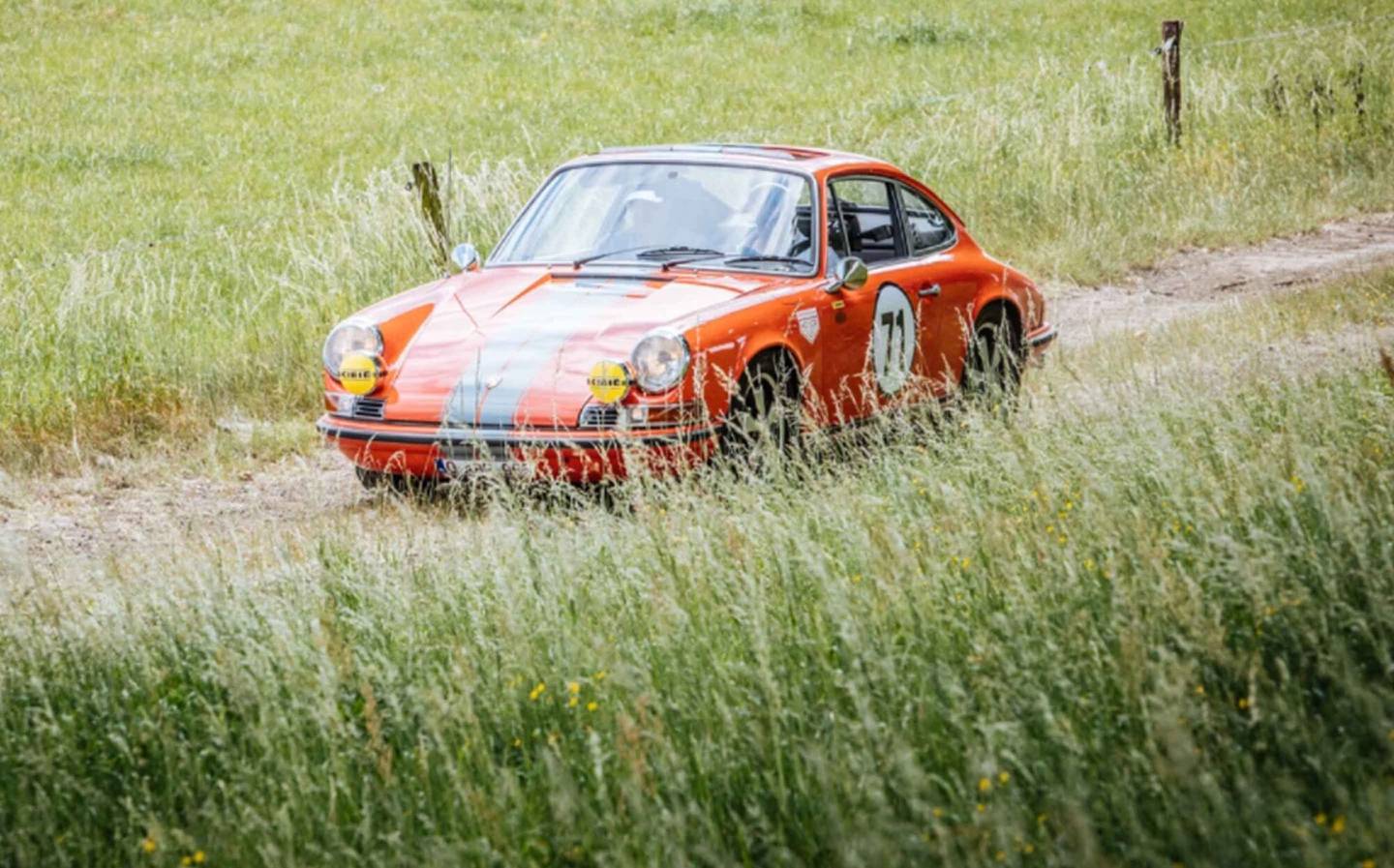 desktop-hero-rally-oldtimer