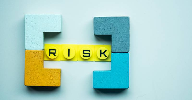 desktop-hero-insights-risk