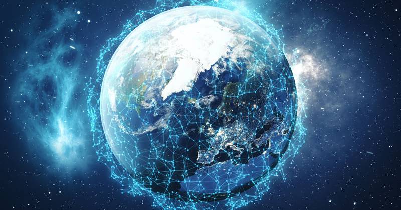 web-insights-big-tech-race-for-reach-bjorn-cumps
